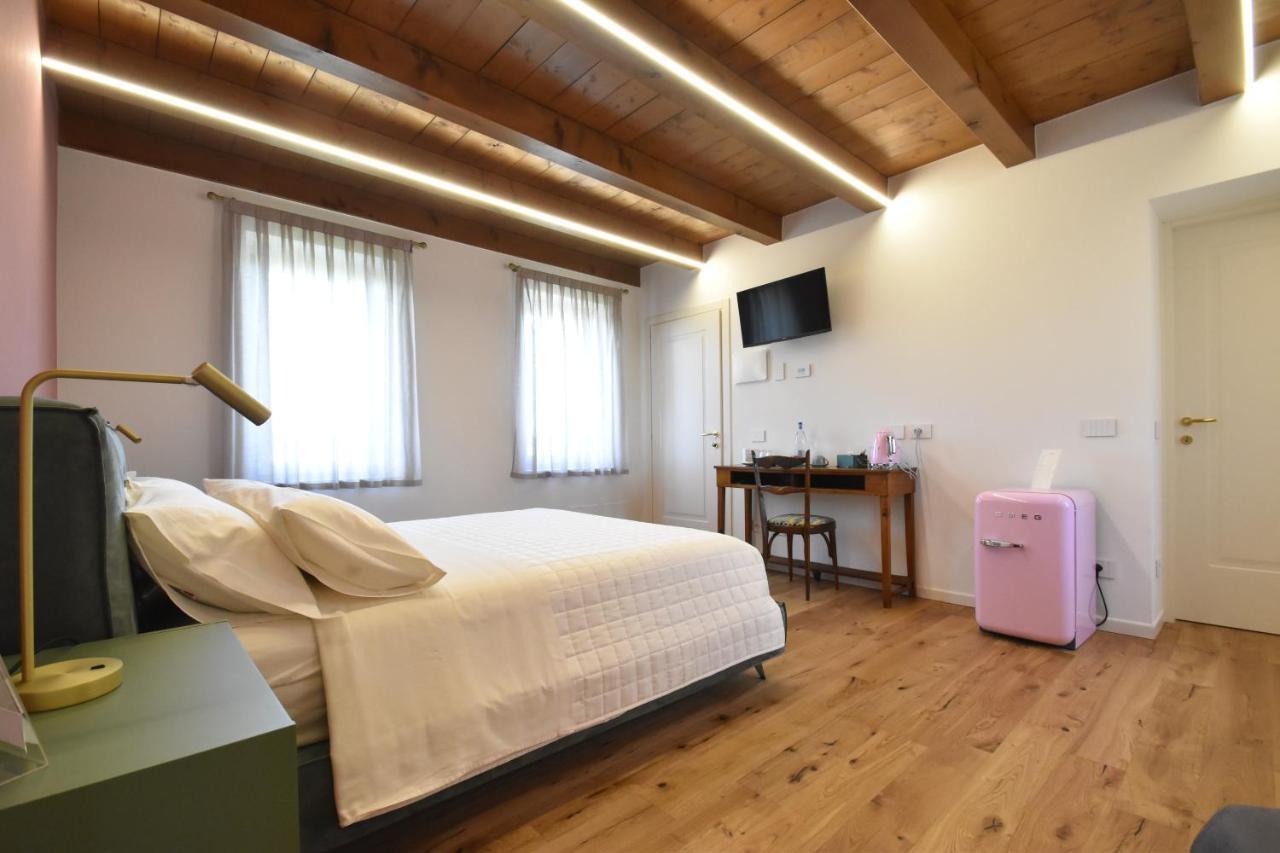 Bed and Breakfast Residenza Vesentini Pastrengo Exterior foto