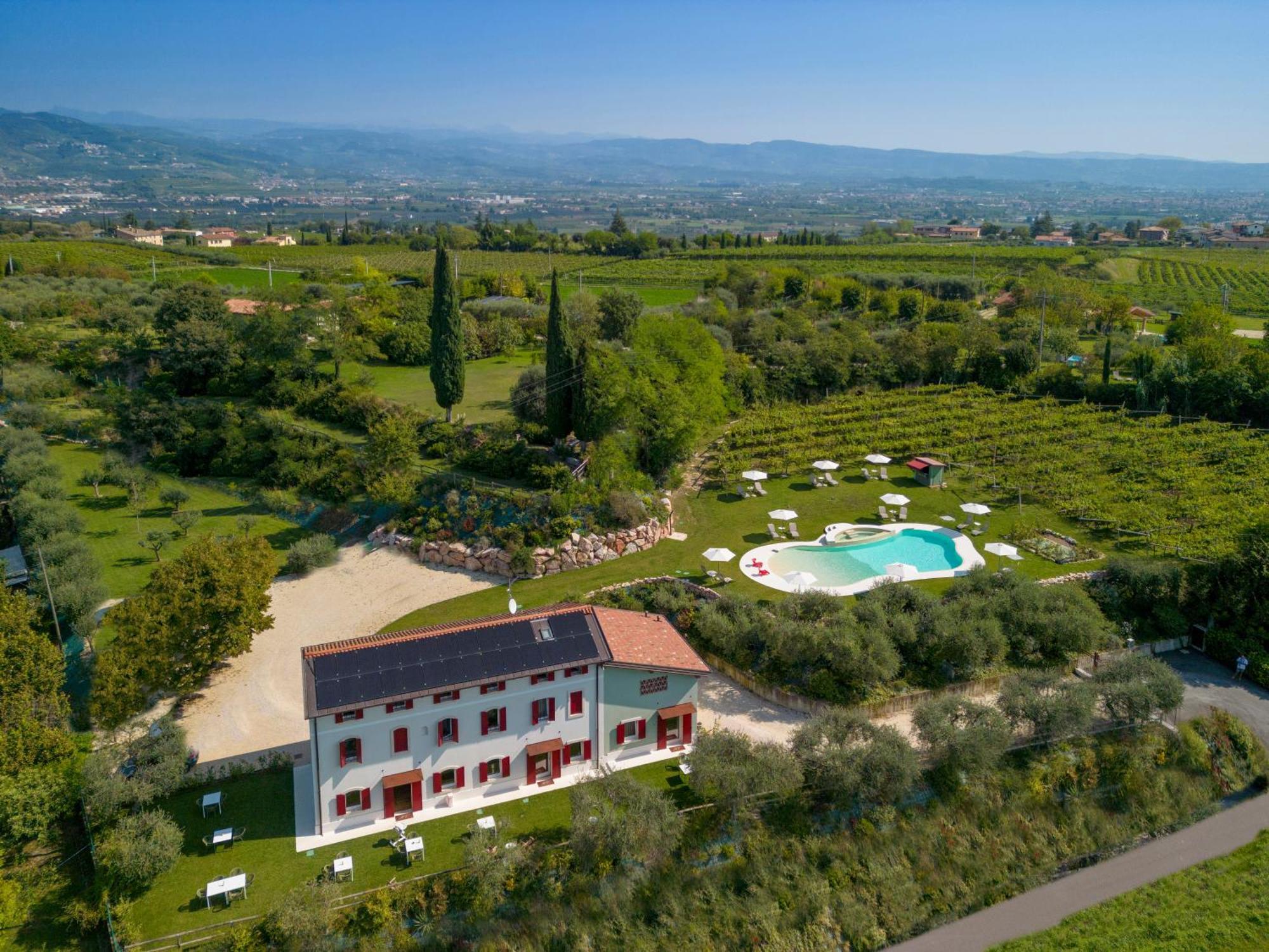 Bed and Breakfast Residenza Vesentini Pastrengo Exterior foto