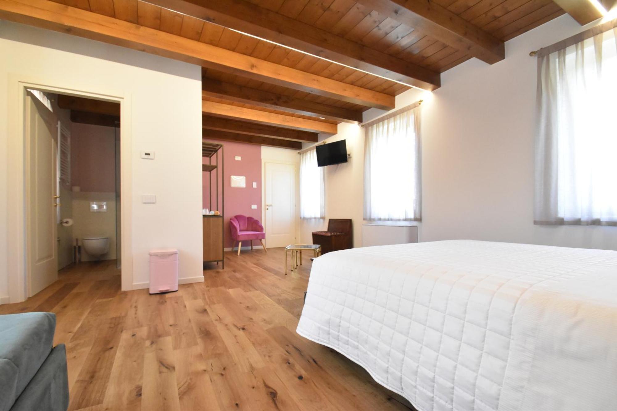 Bed and Breakfast Residenza Vesentini Pastrengo Exterior foto