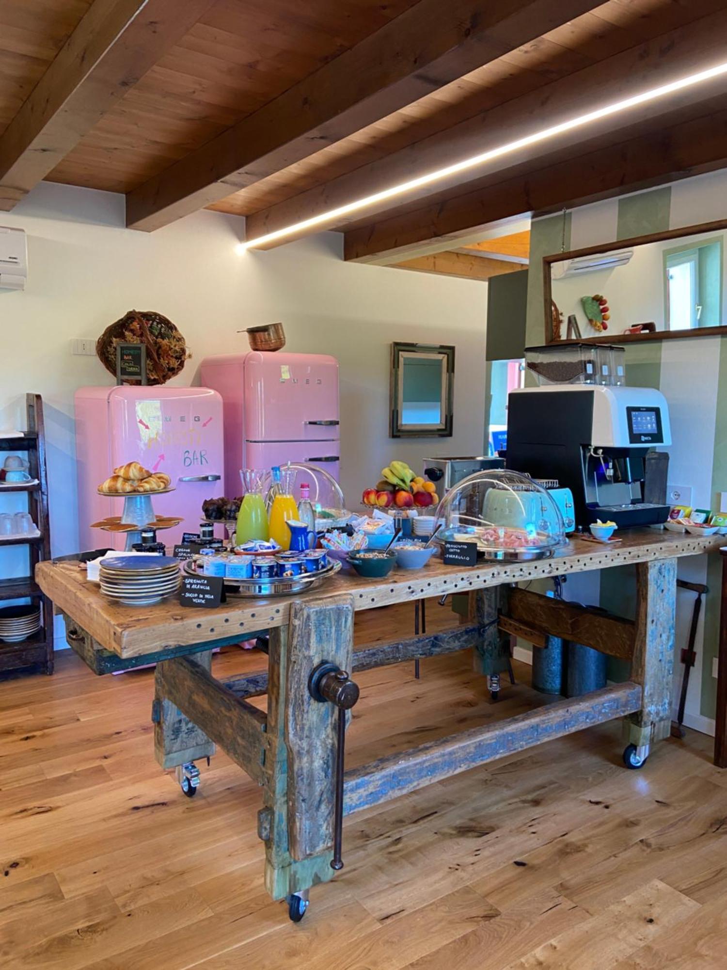 Bed and Breakfast Residenza Vesentini Pastrengo Exterior foto