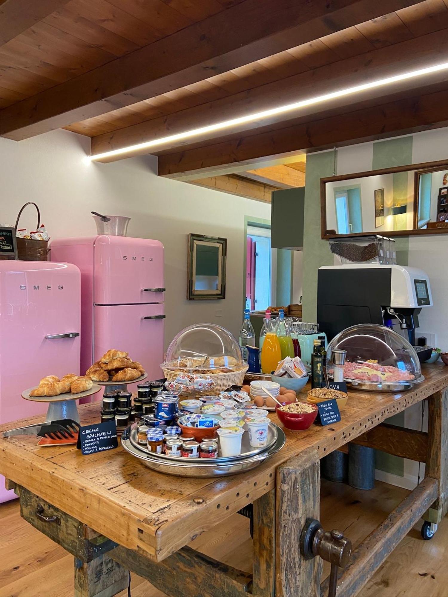 Bed and Breakfast Residenza Vesentini Pastrengo Exterior foto